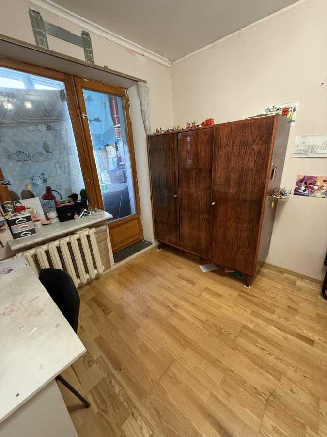 Продаж 2-кімнатної квартири 54.5 м², Семенівська вул., 11
