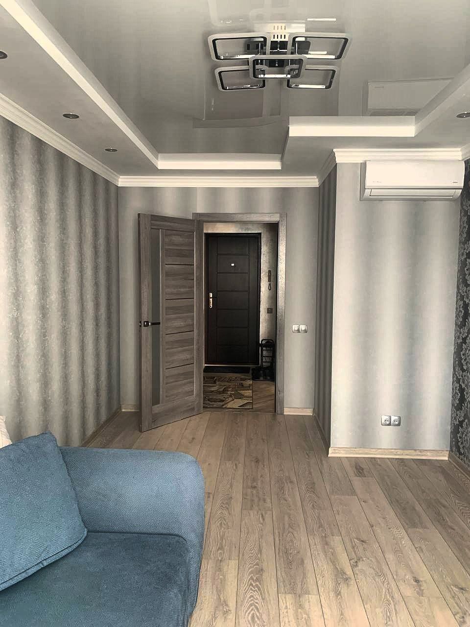 Продаж 2-кімнатної квартири 54 м², Героїв Крут вул.