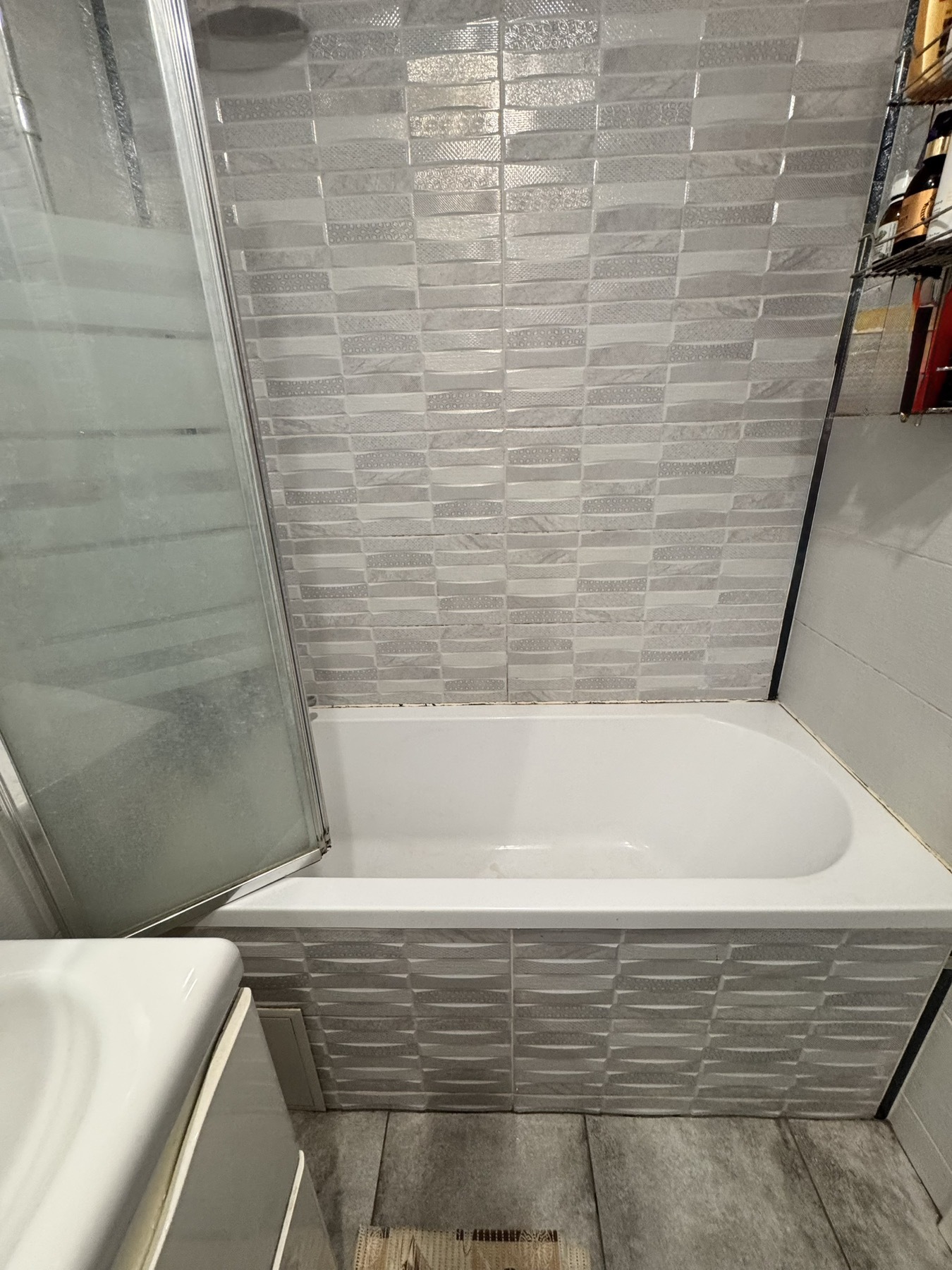 Продаж 3-кімнатної квартири 63 м², Гладкова вул.