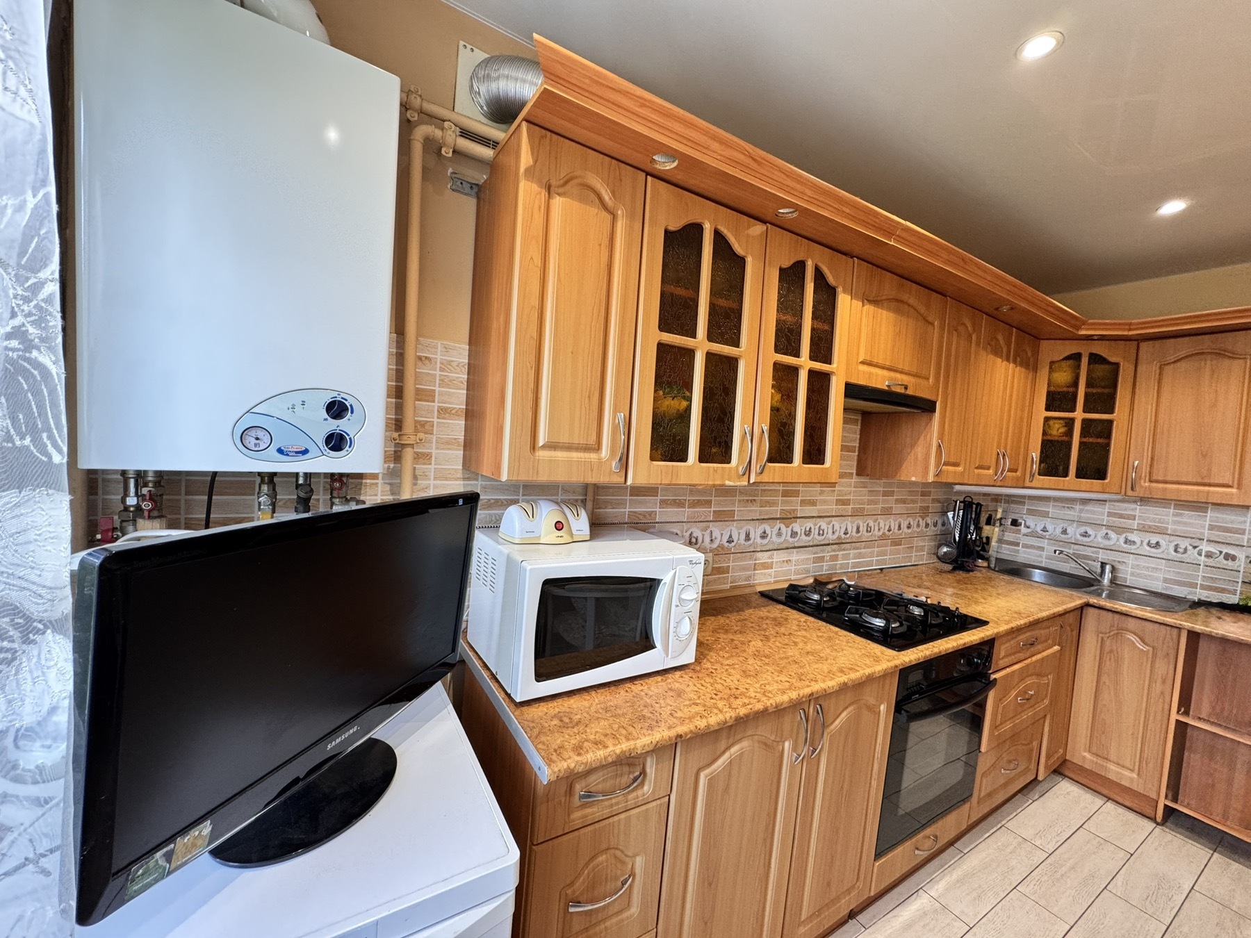 Продаж 3-кімнатної квартири 63 м², Гладкова вул.