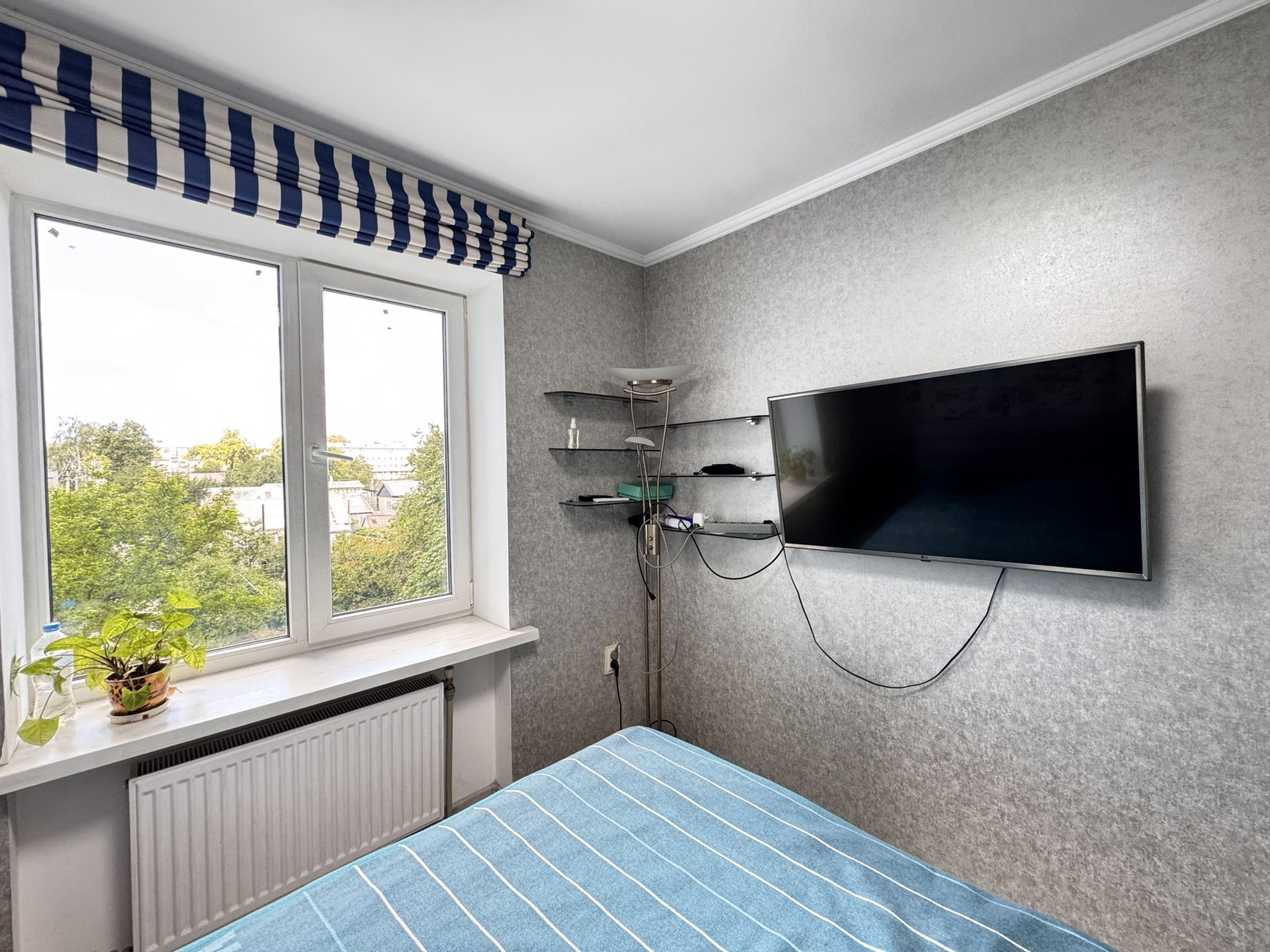 Продаж 3-кімнатної квартири 63 м², Гладкова вул.