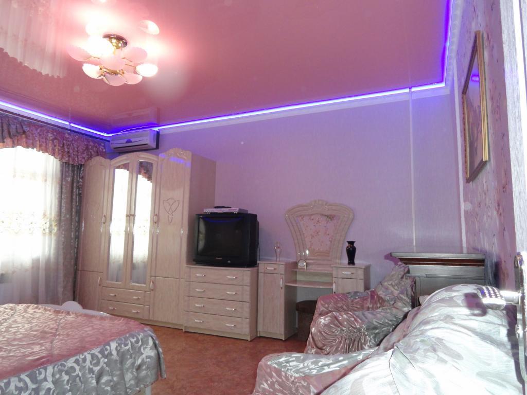 2-комнатная квартира посуточно 49 м², Князя Володимира Великого, 83