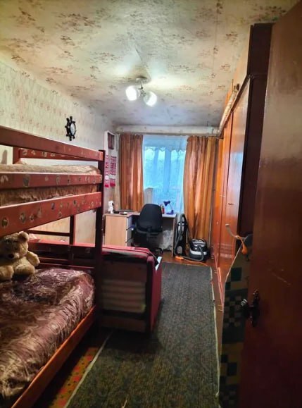 Продаж 2-кімнатної квартири 44 м², Троїцька вул.