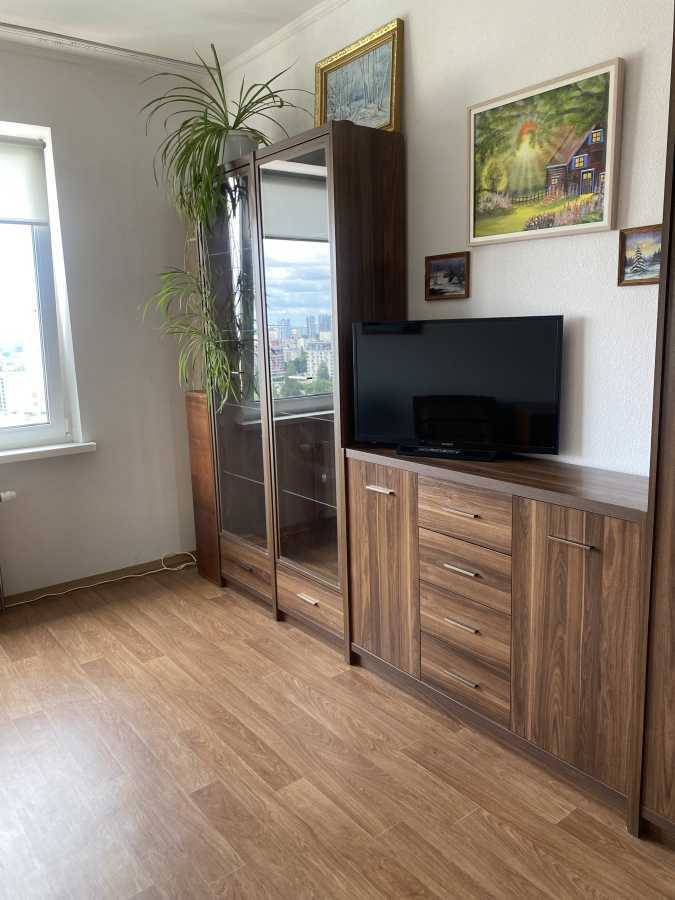 Аренда 1-комнатной квартиры 45 м², Михаила Донца ул., Ломоносова, 85