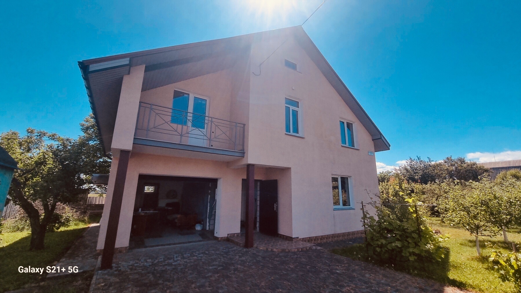 Продаж будинку 180 м²