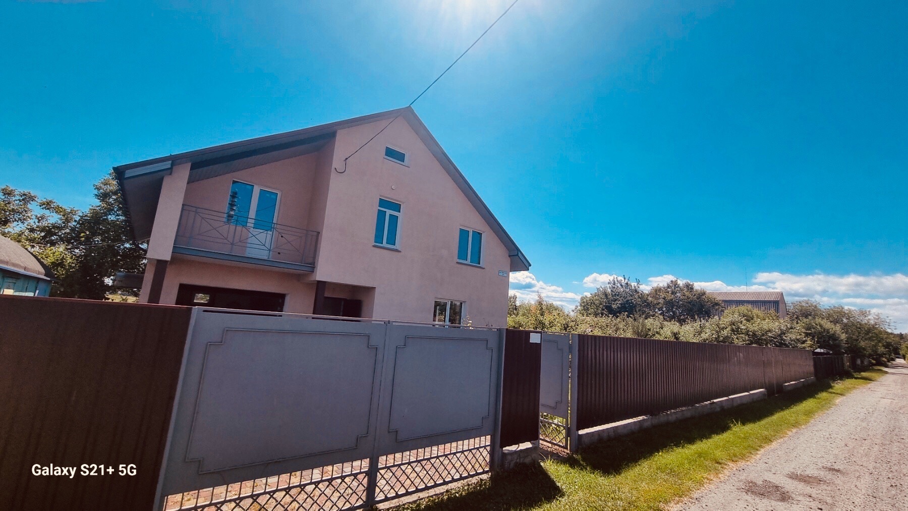 Продаж будинку 180 м²