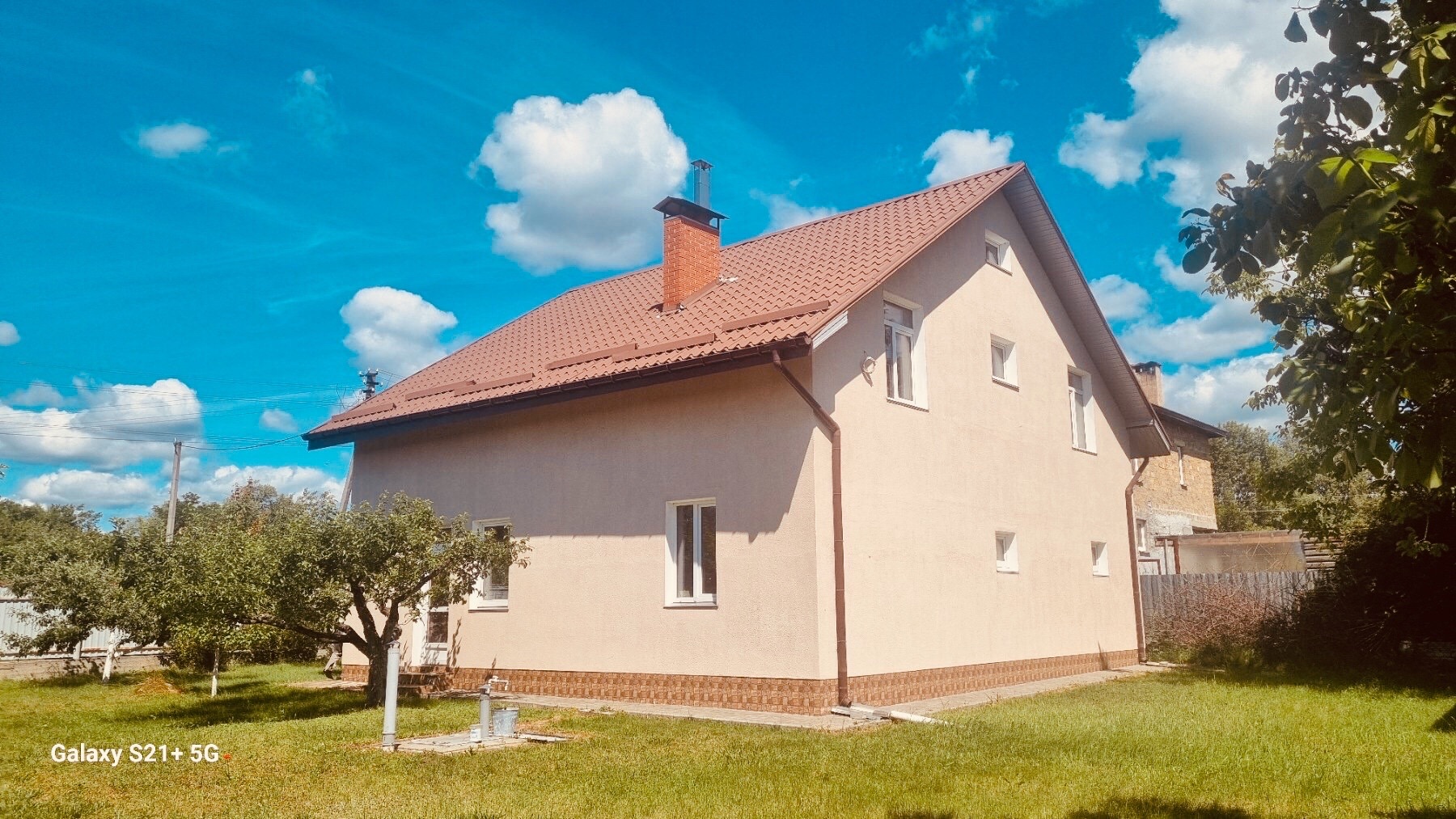 Продаж будинку 180 м²