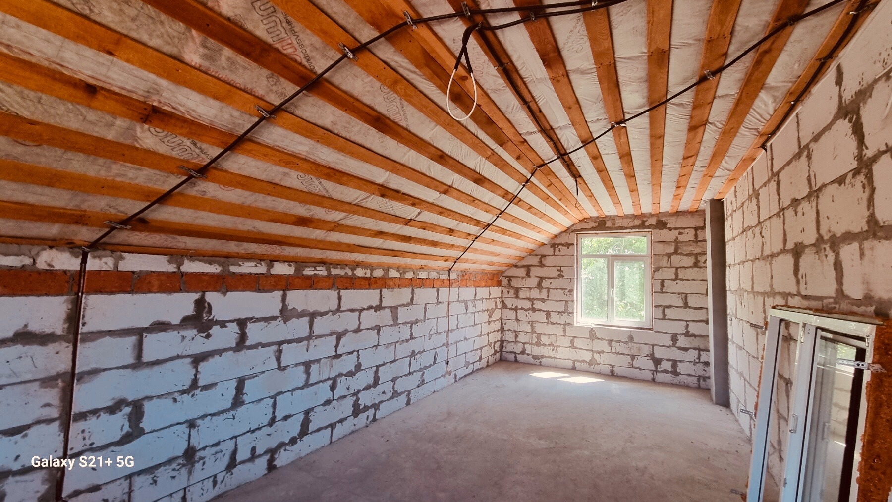Продаж будинку 180 м²