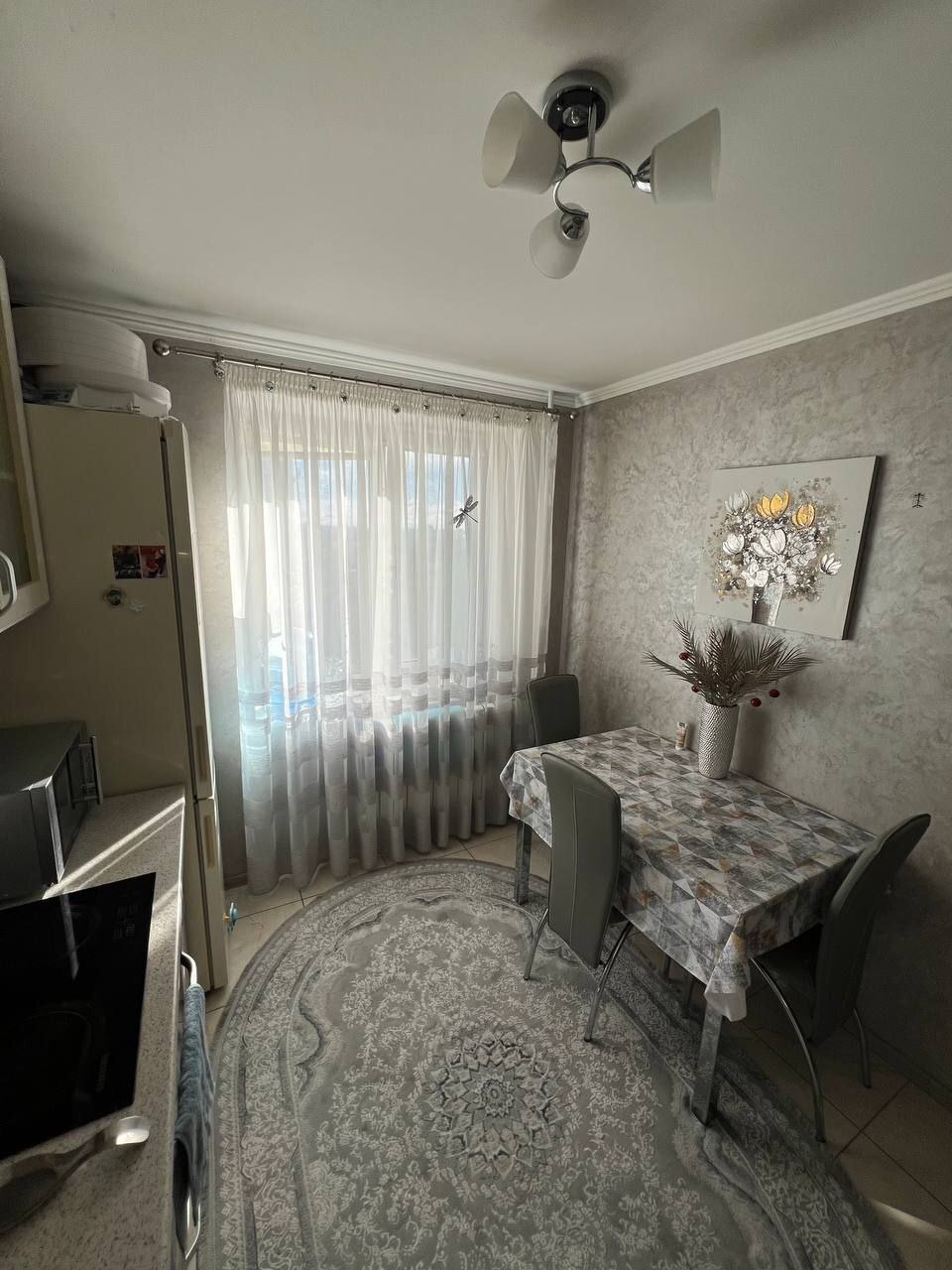 Продаж 2-кімнатної квартири 55 м², Холодногірська вул.