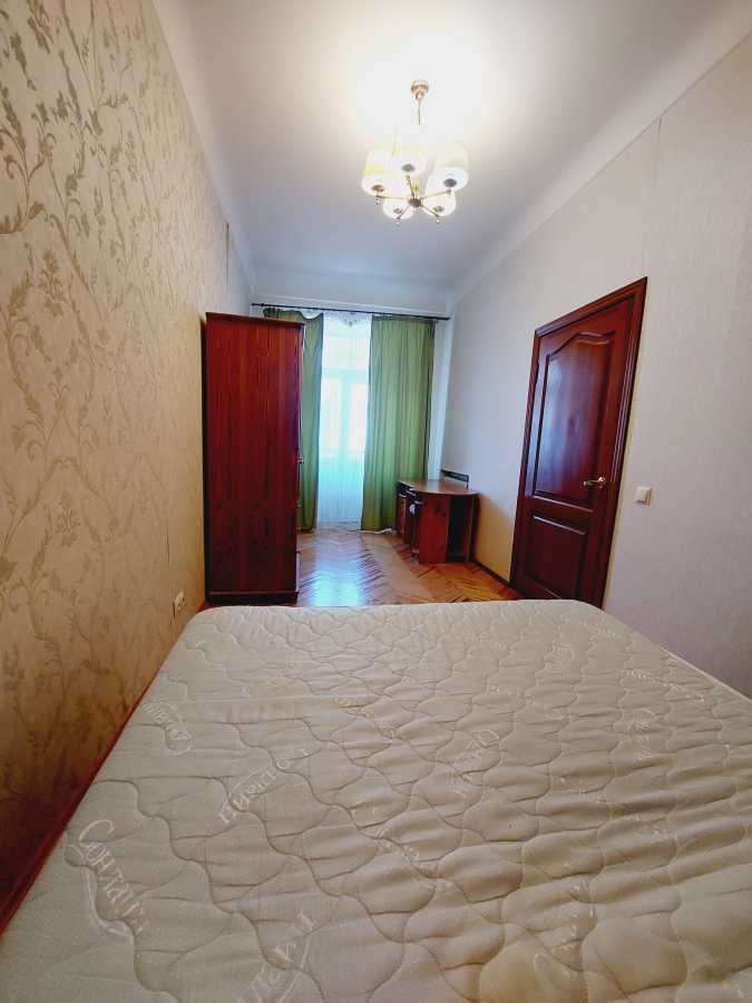 Оренда 2-кімнатної квартири 60 м², Софіївська вул., 4