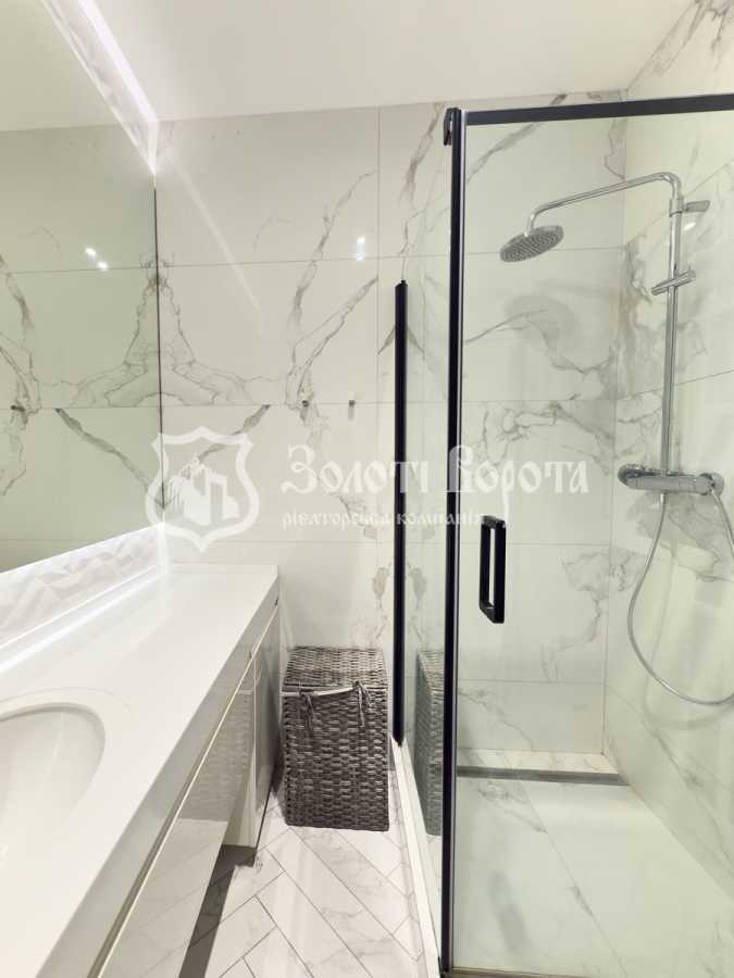 Продаж 2-кімнатної квартири 85 м², Генерала Шаповала вул., 2А