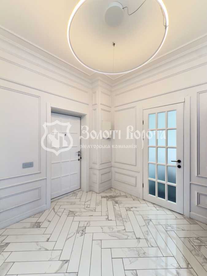 Продаж 2-кімнатної квартири 85 м², Генерала Шаповала вул., 2А