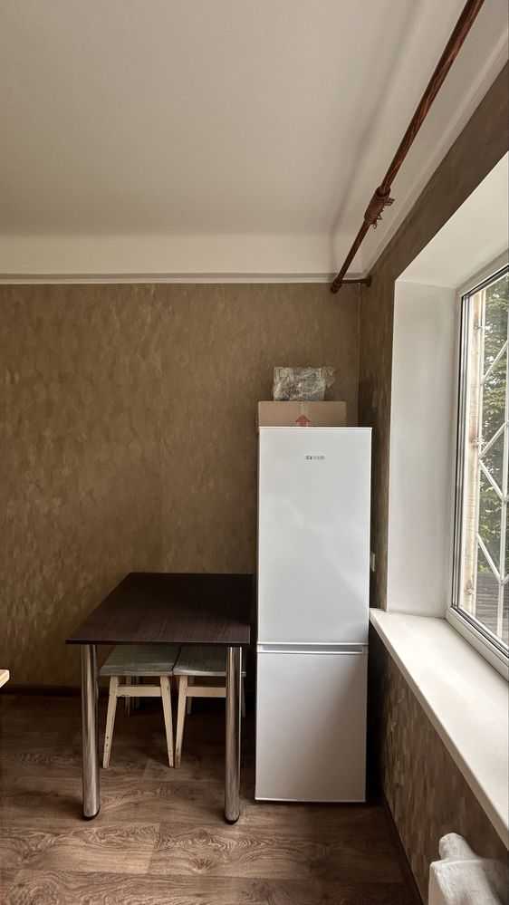 Оренда 2-кімнатної квартири 45 м², Салютна вул., 21