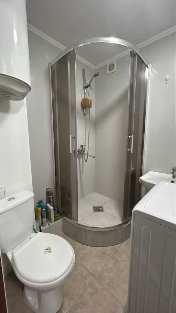 Оренда 2-кімнатної квартири 45 м², Салютна вул., 21