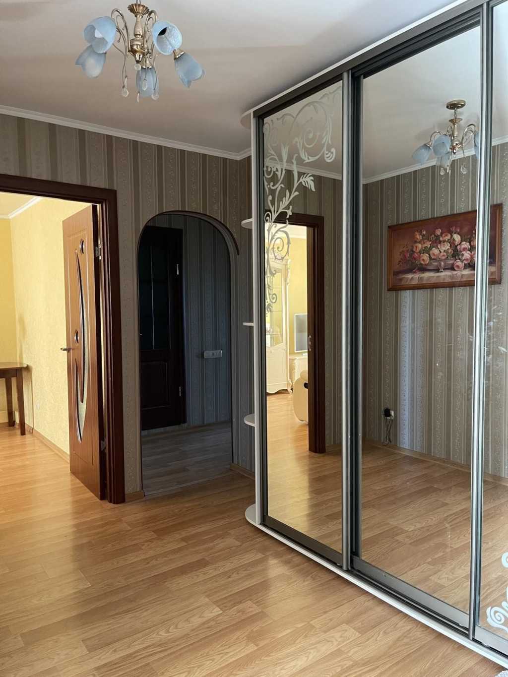 Продажа 3-комнатной квартиры 65 м², Богдана Хмельницького