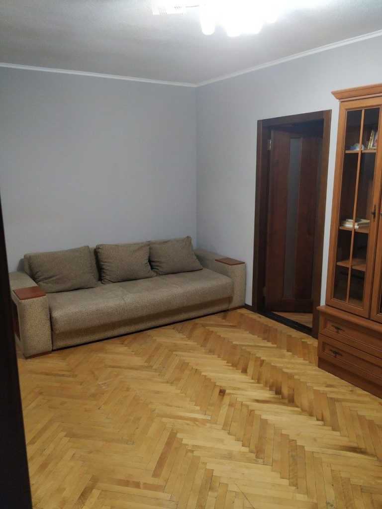 Оренда 2-кімнатної квартири 45 м², Велика Китаївська вул.