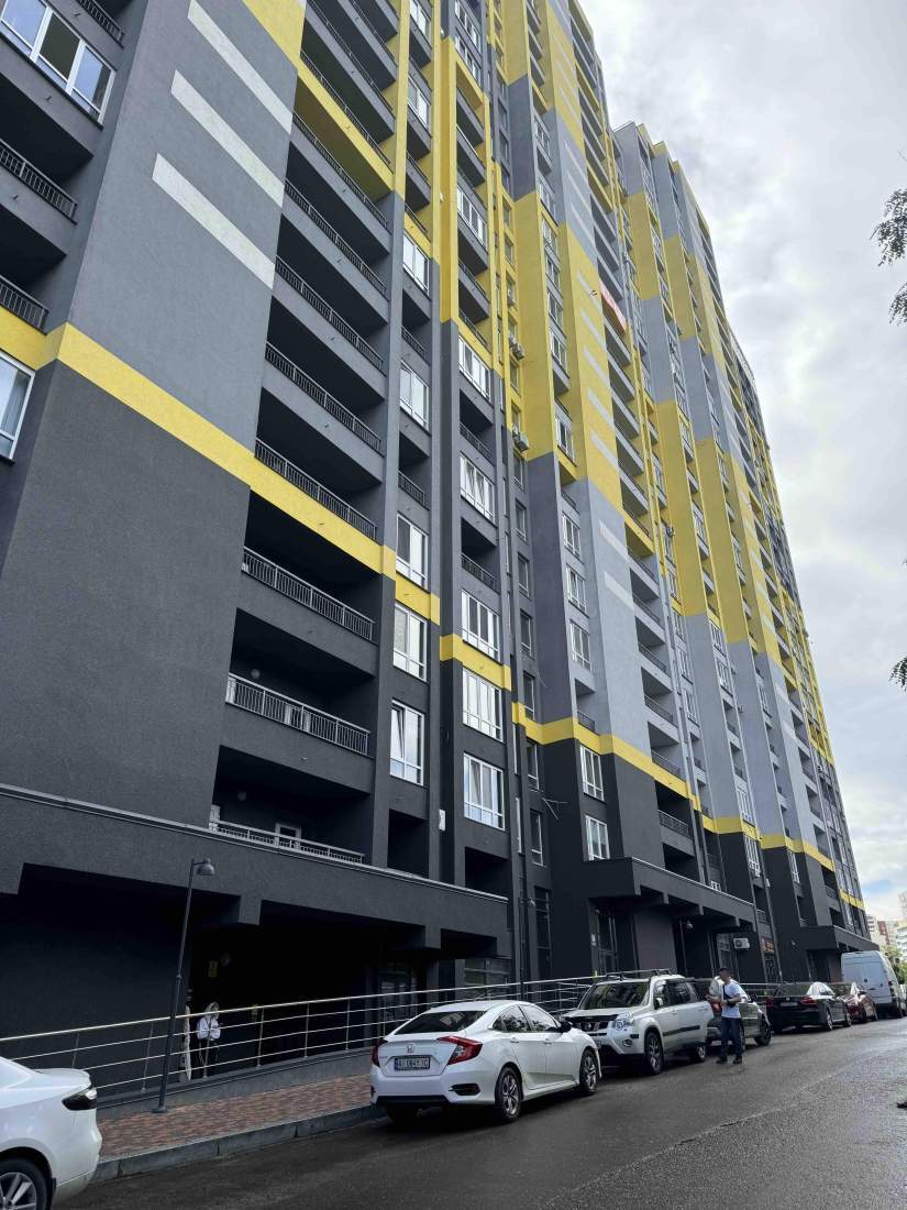 Продаж 3-кімнатної квартири 80.08 м², Кадетський Гай вул., 10