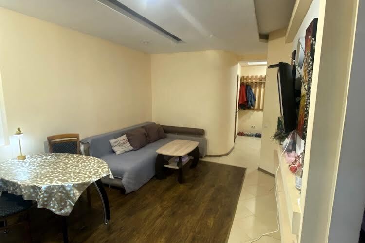 Продажа 1-комнатной квартиры 50 м², Генерала Вишневского пер.