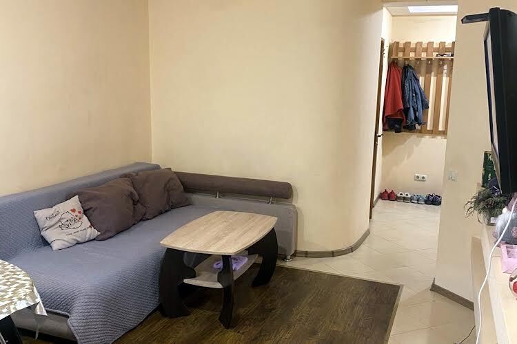 Продажа 1-комнатной квартиры 50 м², Генерала Вишневского пер.