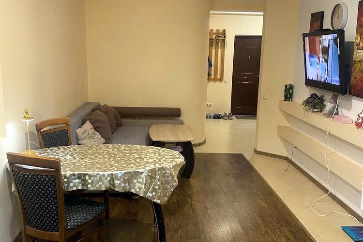 Продажа 1-комнатной квартиры 50 м², Генерала Вишневского пер.