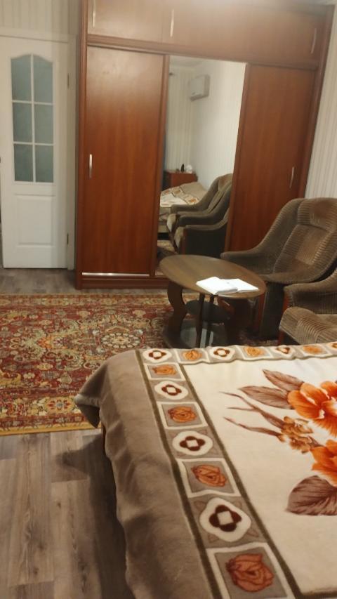Продаж 1-кімнатної квартири 34 м², Грушевского Михаила вул.