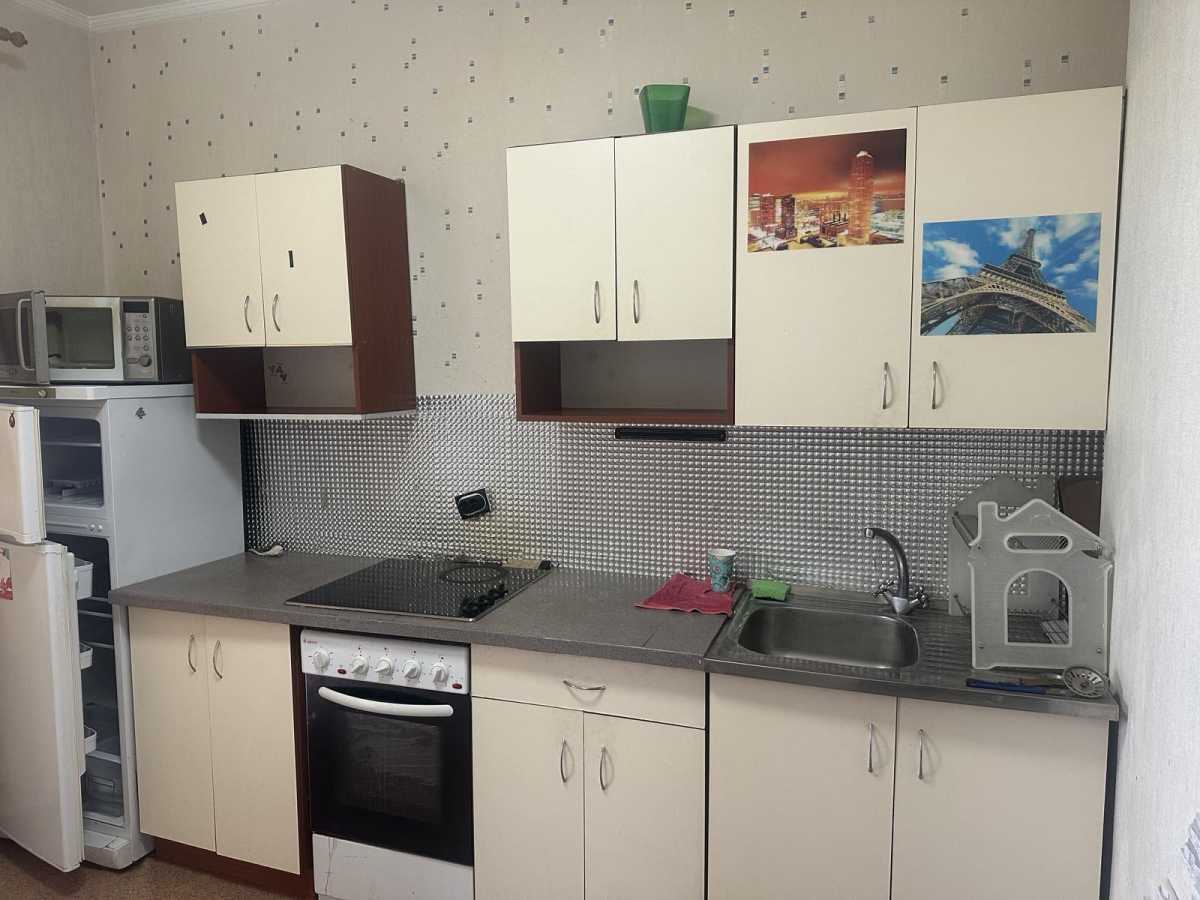 Аренда 1-комнатной квартиры 50 м², Михаила Донца ул., Драгоманова, 6/1
