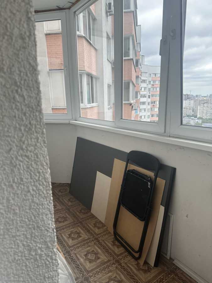 Аренда 1-комнатной квартиры 50 м², Михаила Донца ул., Драгоманова, 6/1
