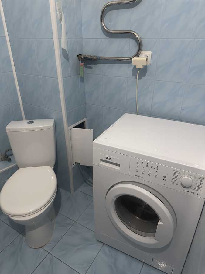 Аренда 1-комнатной квартиры 50 м², Михаила Донца ул., Драгоманова, 6/1