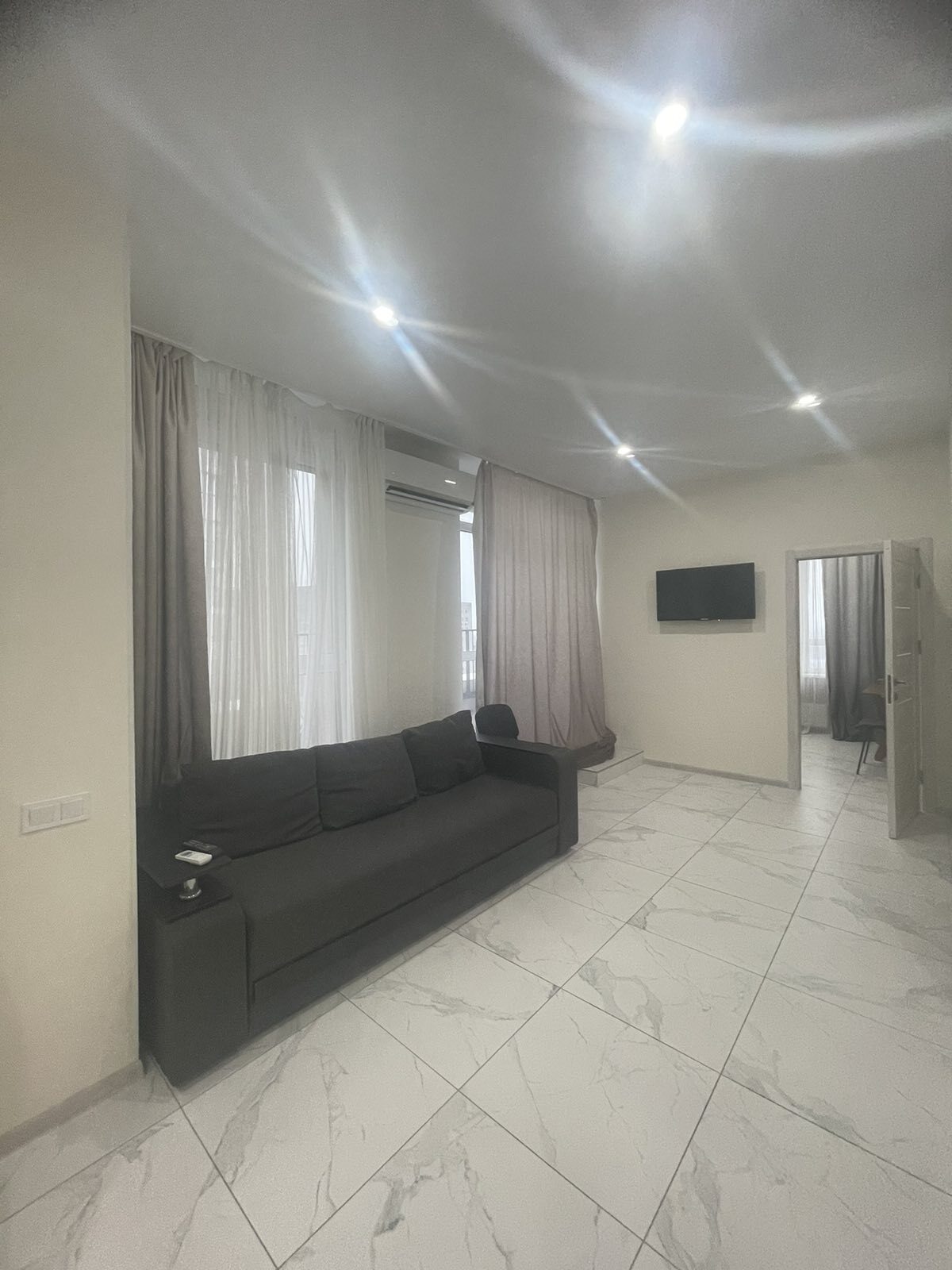 Аренда 3-комнатной квартиры 76 м², Звездный бул.