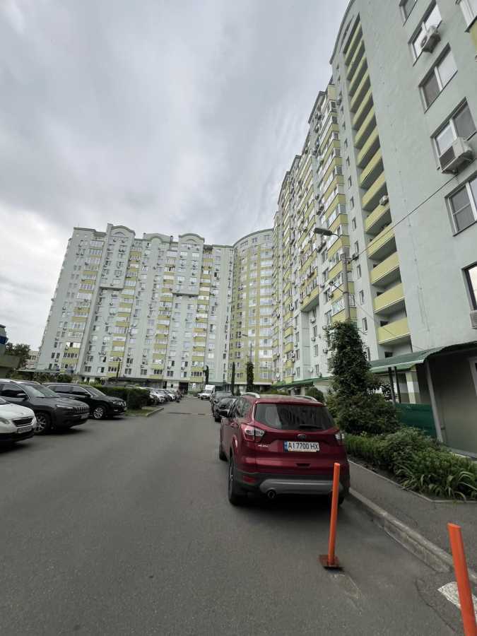 Продаж 3-кімнатної квартири 114.2 м², Коломиевский, 17/31а