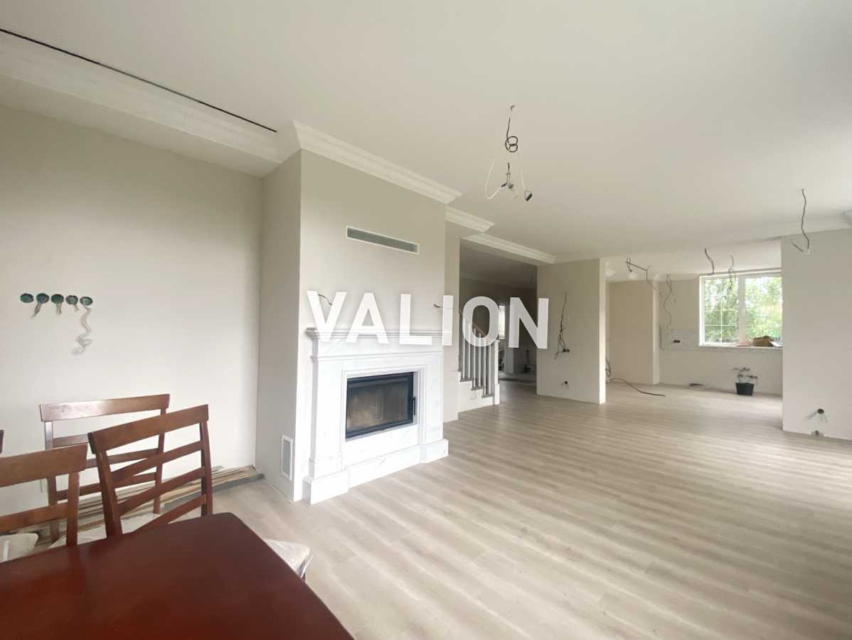 Продаж будинку 210 м², Юліанська