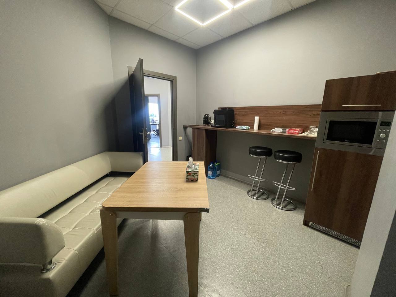 Аренда офиса 230 м², Соломенская пл., 2