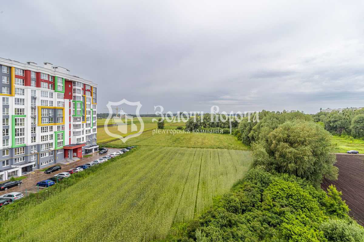 Продаж 1-кімнатної квартири 42 м², Машинобудівників вул., 14а
