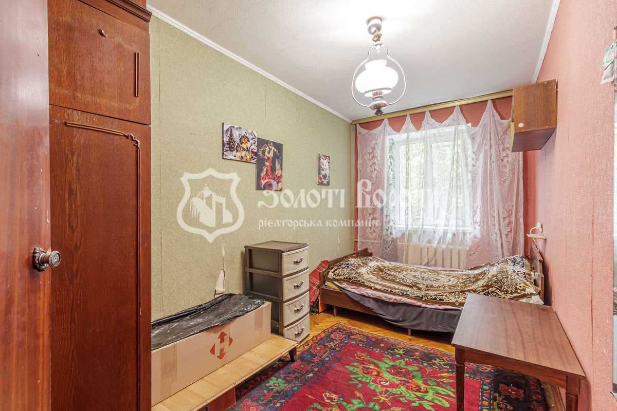 Продажа 3-комнатной квартиры 55 м², Ивана Улитина ул., Їжакевича, 7/10