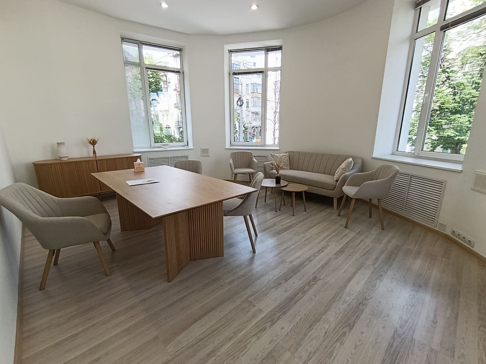 Аренда офиса 166.5 м², Институтская ул., 28