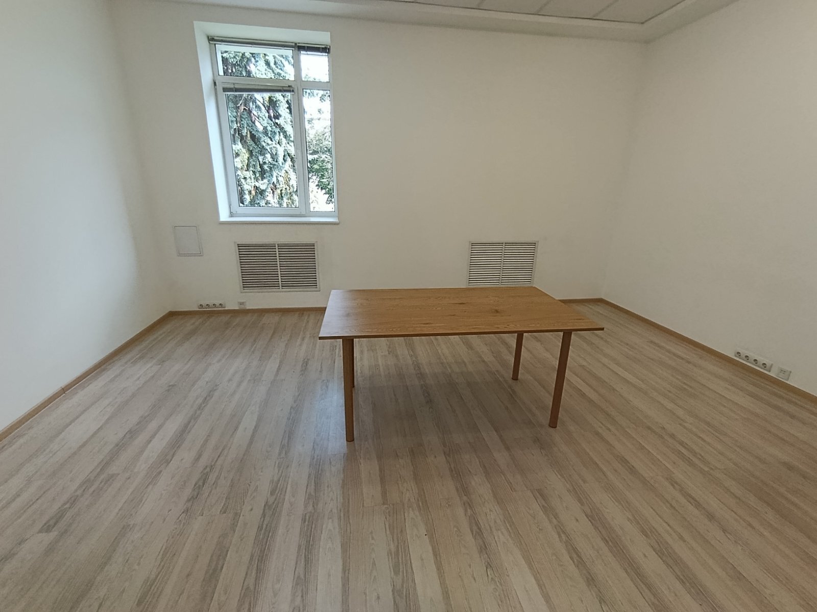 Аренда офиса 166.5 м², Институтская ул., 28