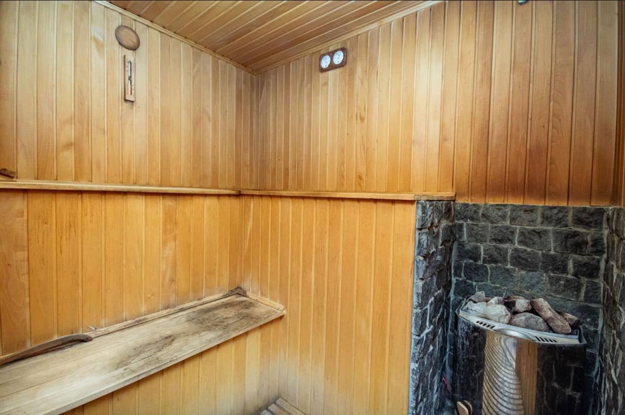 Продаж будинку 380 м², Івана Іжакевича вул., 72
