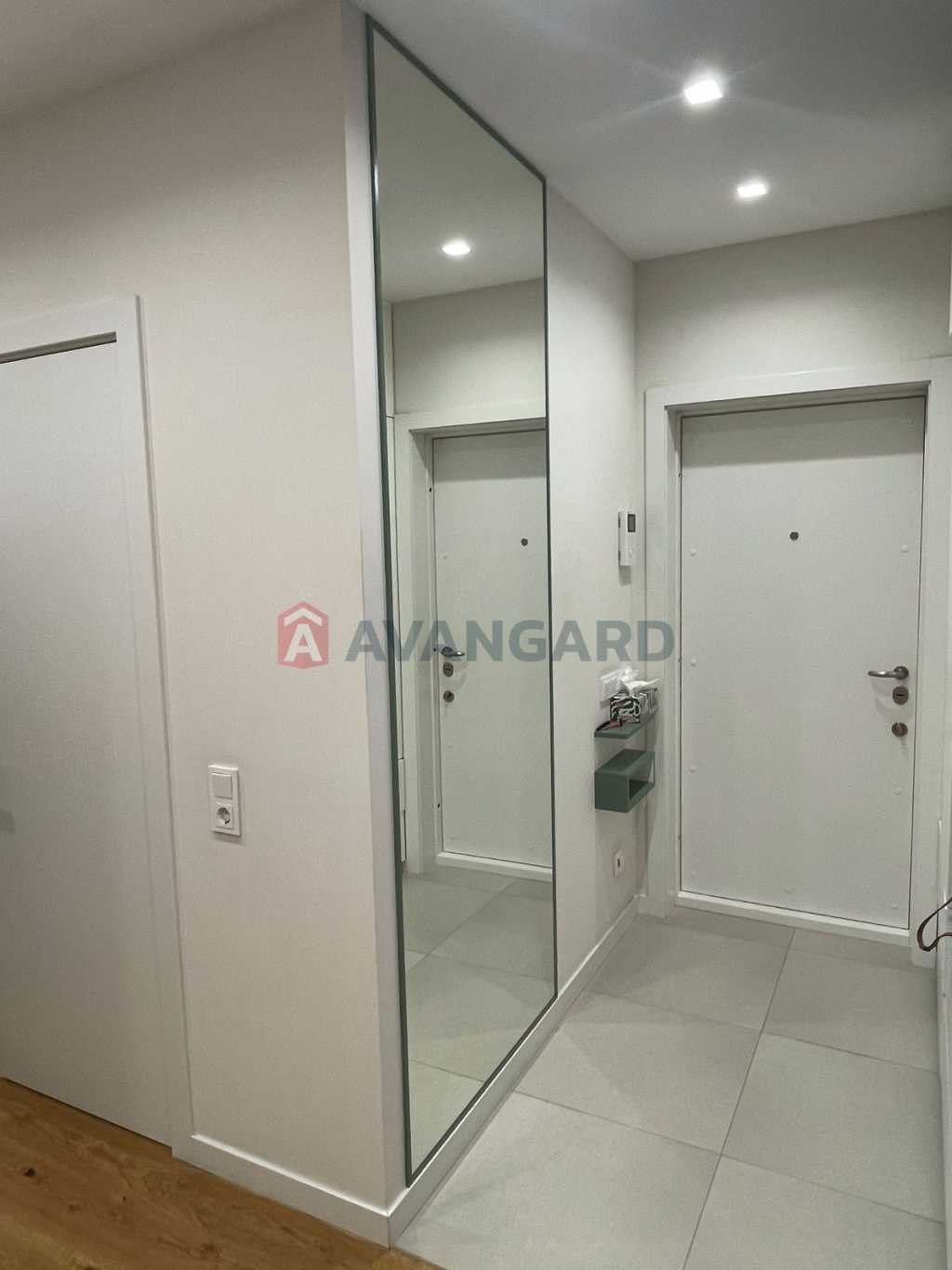 Оренда 4-кімнатної квартири 155 м², Метрологічна вул., 109