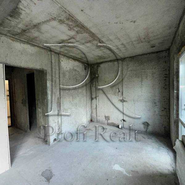 Продажа 1-комнатной квартиры 37 м², Стеценко ул., 75Р