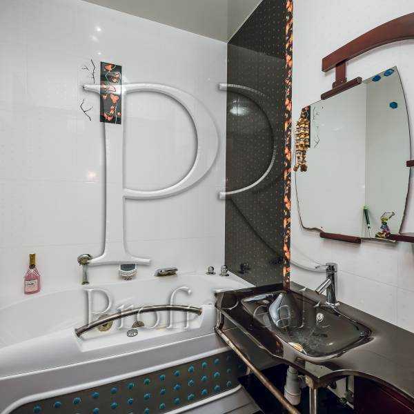 Продажа 3-комнатной квартиры 88 м², Дяченка Івана вулиця, 20В