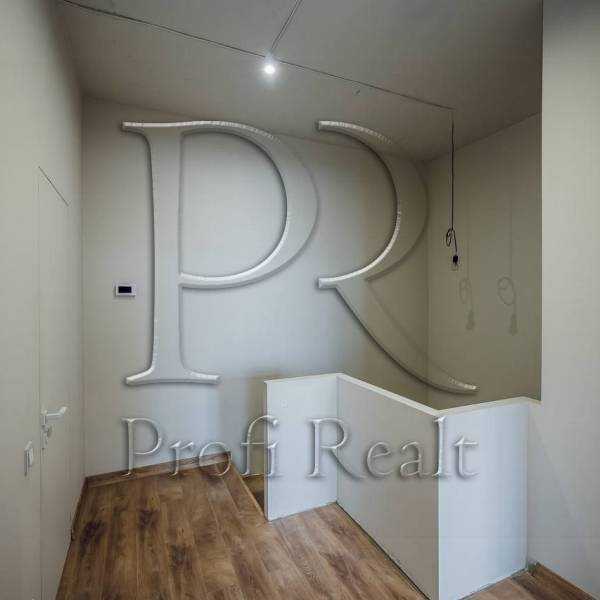 Продажа 3-комнатной квартиры 93 м², Першотравнева вулиця, 27