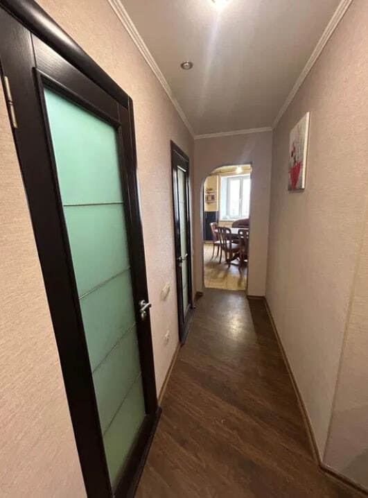 Продаж 2-кімнатної квартири 72.3 м², Нижньосироватська вул.