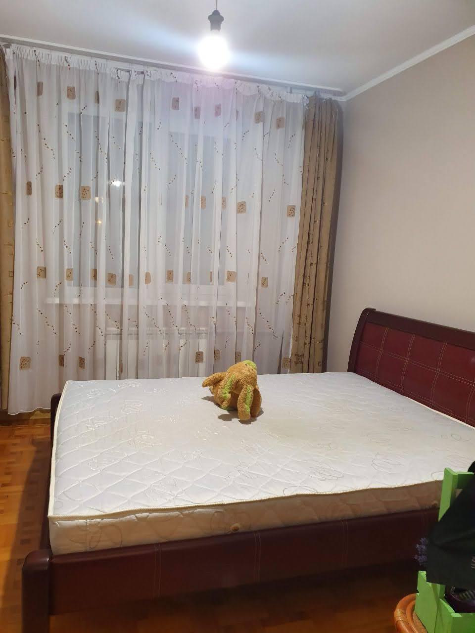 Оренда 3-кімнатної квартири 75 м², Шевченка вул., 335