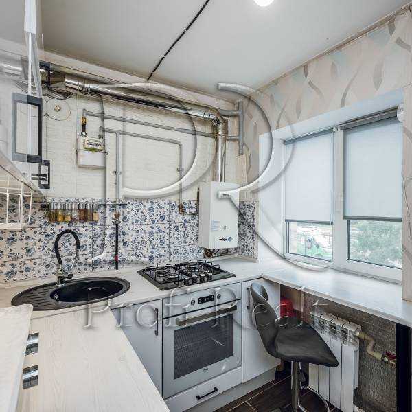 Продажа 2-комнатной квартиры 41 м², Победы просп., 98/2