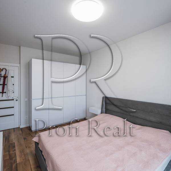 Продажа 3-комнатной квартиры 87 м², Победы просп., 67В