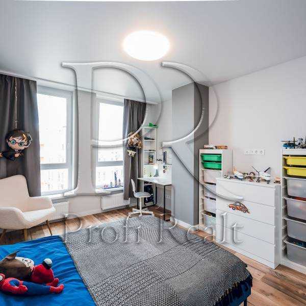 Продажа 3-комнатной квартиры 87 м², Победы просп., 67В