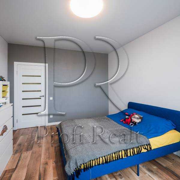 Продажа 3-комнатной квартиры 87 м², Победы просп., 67В
