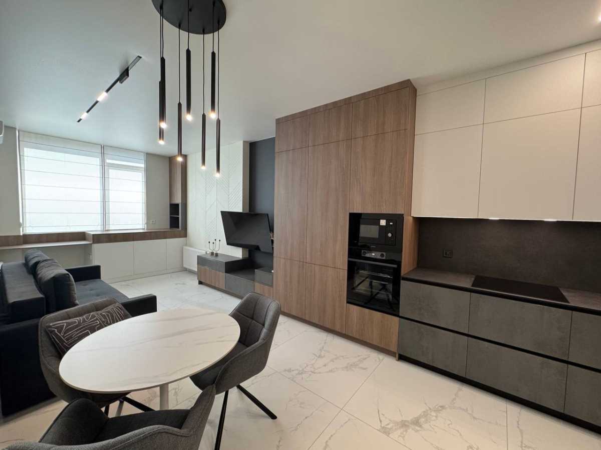 Аренда 2-комнатной квартиры 53 м², Победы просп., 11к2