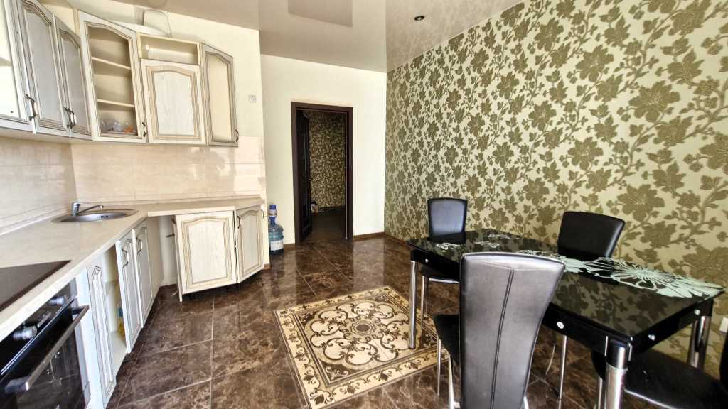 Продажа 3-комнатной квартиры 107 м², Пономарева ул., 26 К4