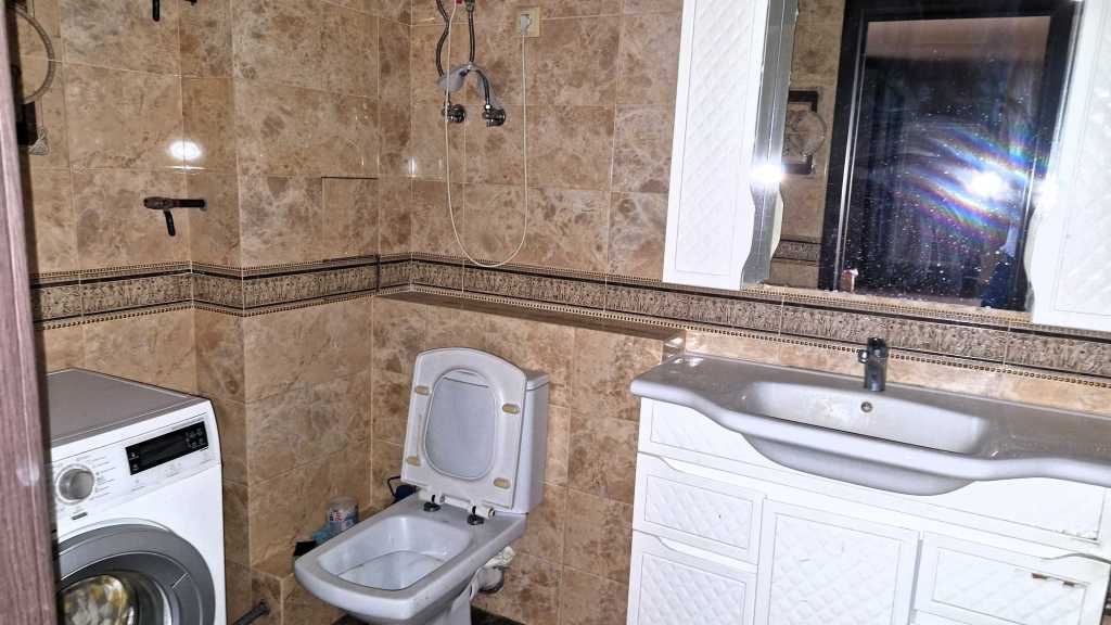 Продажа 3-комнатной квартиры 107 м², Пономарева ул., 26 К4